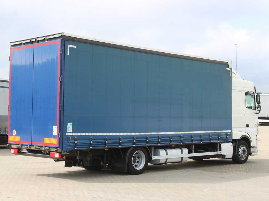 DAF XF 450, EURO 6, INDEPENDENT AIR CONDITIONING, AIR SUSPENSION - Camion à rideaux coulissants: photos 4 DAF XF 450, EURO 6, INDEPENDENT AIR CONDITIONING, AIR SUSPENSION - Camion à rideaux coulissants: photos 4