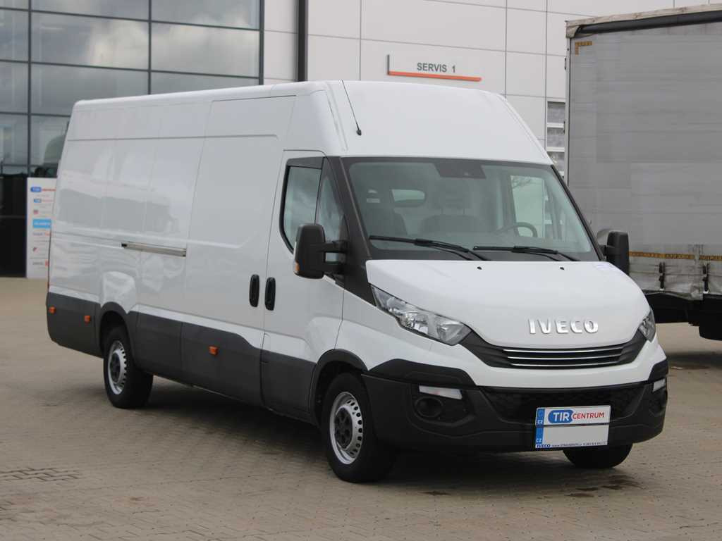 Iveco Daily 35S16 - Fourgon utilitaire: photos 3 Iveco Daily 35S16 - Fourgon utilitaire: photos 3