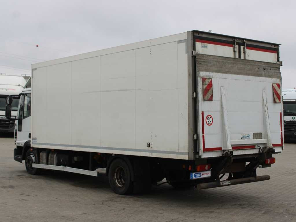 Iveco EUROCARGO 75E19, THERMO KING C - 450e, TAIL LIFT - Camion frigorifique: photos 4 Iveco EUROCARGO 75E19, THERMO KING C - 450e, TAIL LIFT - Camion frigorifique: photos 4