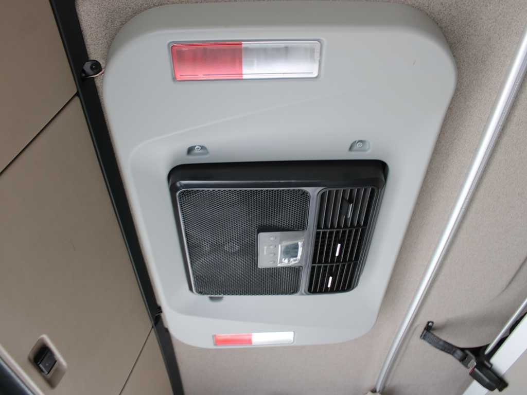 Camion à rideaux coulissants MAN TGX 24.460, EURO 6, 6X2, INDEPENDENT AIR CONDITIONING, AIR SUSPENSION: photos 16