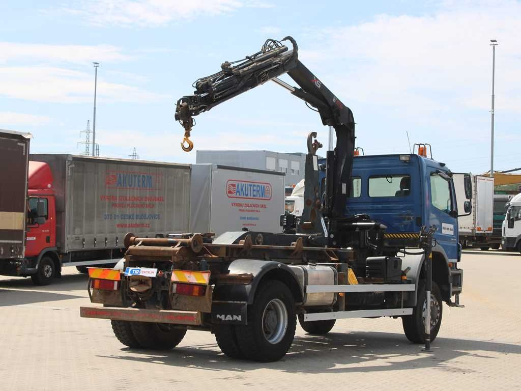 Mercedes-Benz AXOR 1824, CRANE HIAB 099B-3 DUO, 4x4 - Camion ampliroll, Camion grue: photos 3 Mercedes-Benz AXOR 1824, CRANE HIAB 099B-3 DUO, 4x4 - Camion ampliroll, Camion grue: photos 3