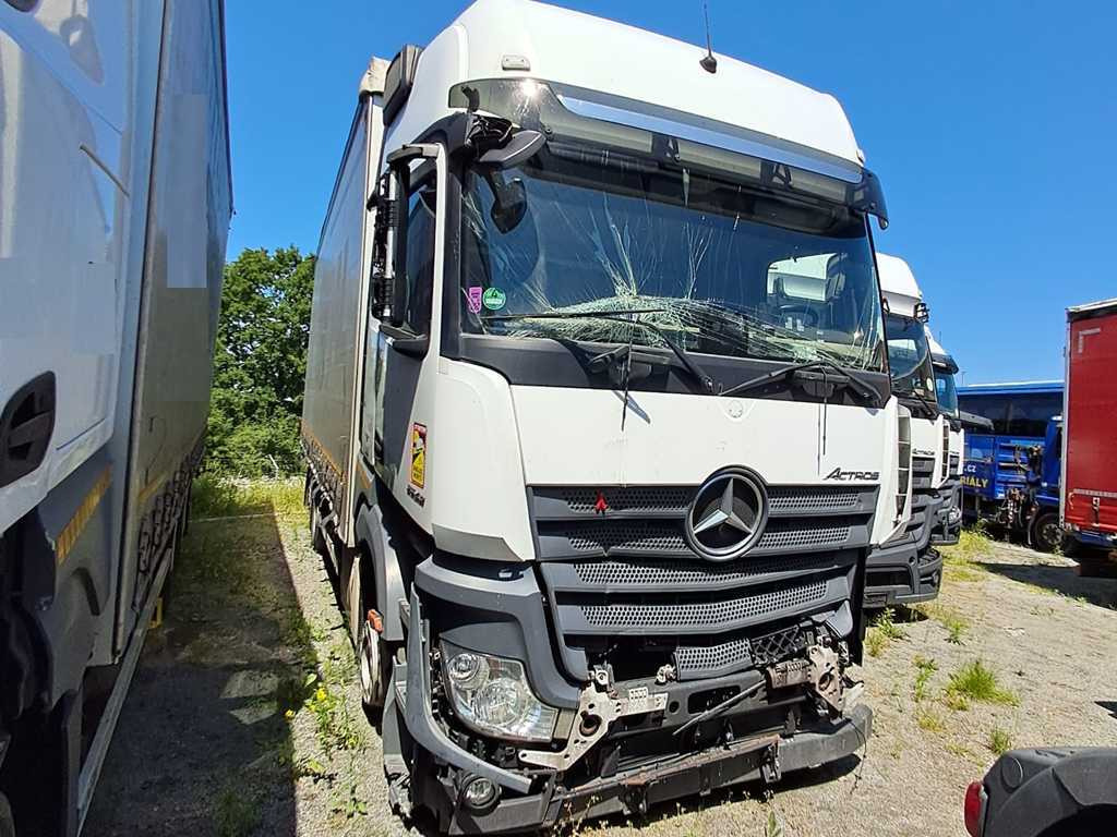 Mercedes-Benz Actros 2542, 6X2 + PANAV TVK18M - Camion à rideaux coulissants: photos 2 Mercedes-Benz Actros 2542, 6X2 + PANAV TVK18M - Camion à rideaux coulissants: photos 2