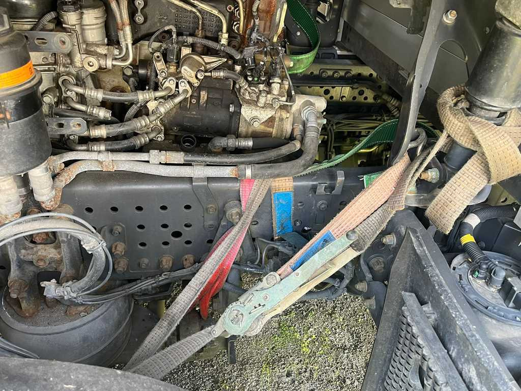 Camion à rideaux coulissants Mercedes-Benz Actros 2542, 6X2 + PANAV TVK18M: photos 20 Camion à rideaux coulissants Mercedes-Benz Actros 2542, 6X2 + PANAV TVK18M: photos 20