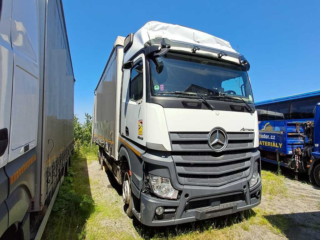 Mercedes-Benz Actros 2542, 6X2 + PANAV TVK18M - Camion à rideaux coulissants: photos 2 Mercedes-Benz Actros 2542, 6X2 + PANAV TVK18M - Camion à rideaux coulissants: photos 2