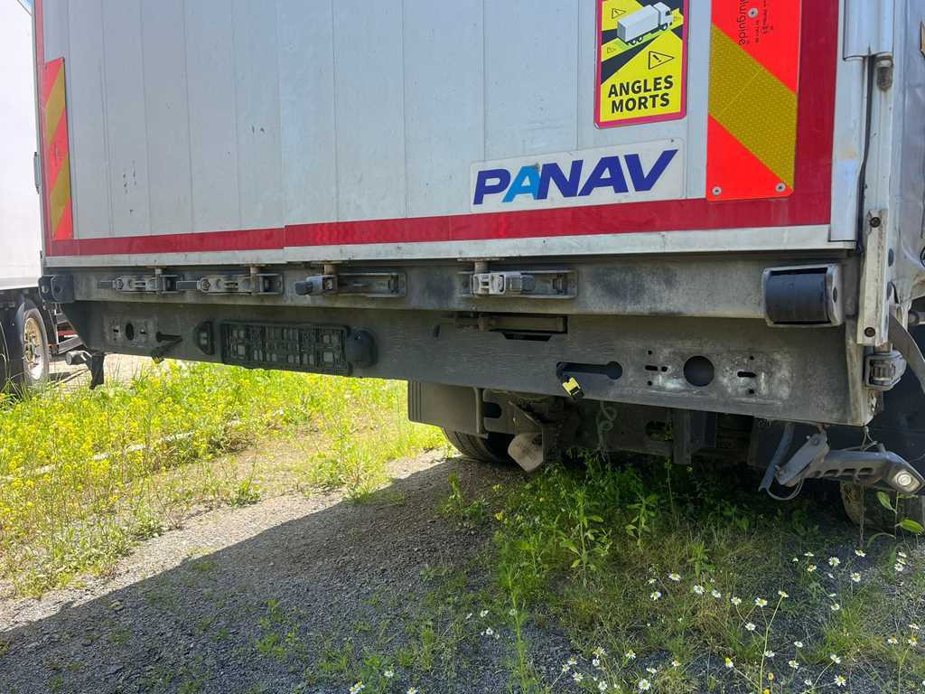 Camion à rideaux coulissants Mercedes-Benz Actros 2542, 6X2 + PANAV TVK18M: photos 12 Camion à rideaux coulissants Mercedes-Benz Actros 2542, 6X2 + PANAV TVK18M: photos 12