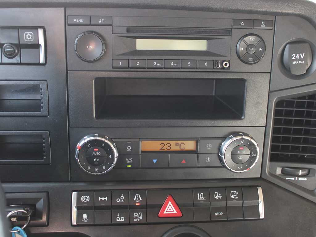 Camion à rideaux coulissants Mercedes-Benz Actros 2545, 6X2, EURO 6, AIR SUSPENSION + PANAV: photos 11