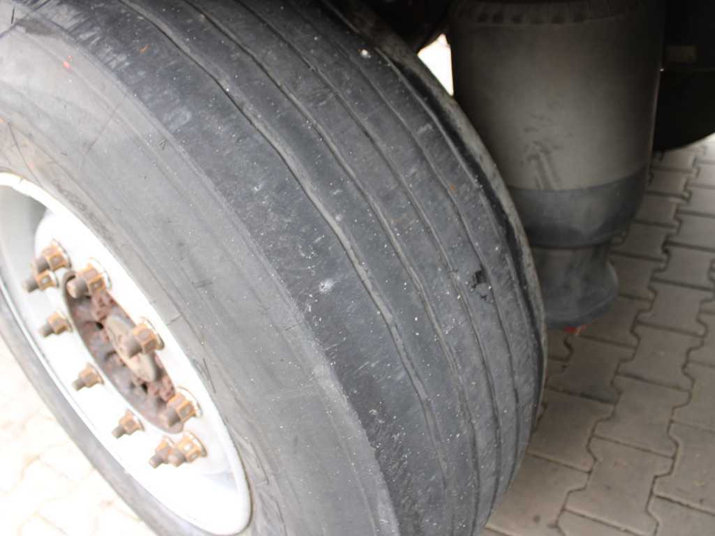 Semi-remorque frigorifique Schmitz SKO 24, LIFTING AXLE, SAF, CARRIER: photos 13