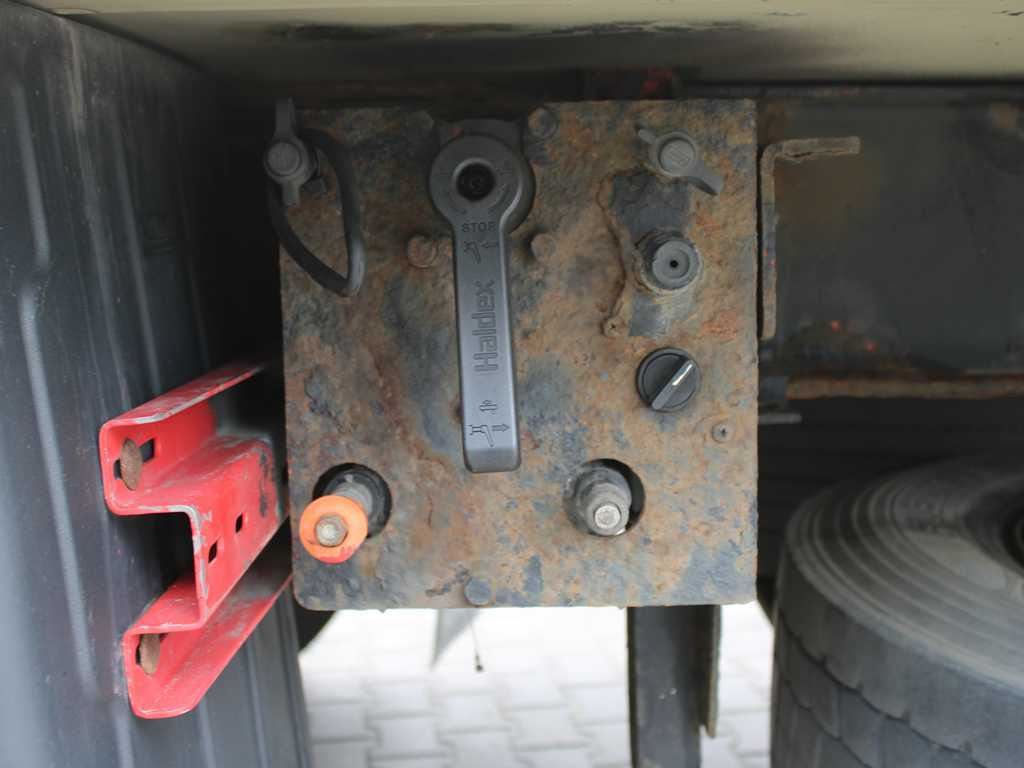Semi-remorque frigorifique Schmitz SKO 24, LIFTING AXLE, SAF, CARRIER: photos 6