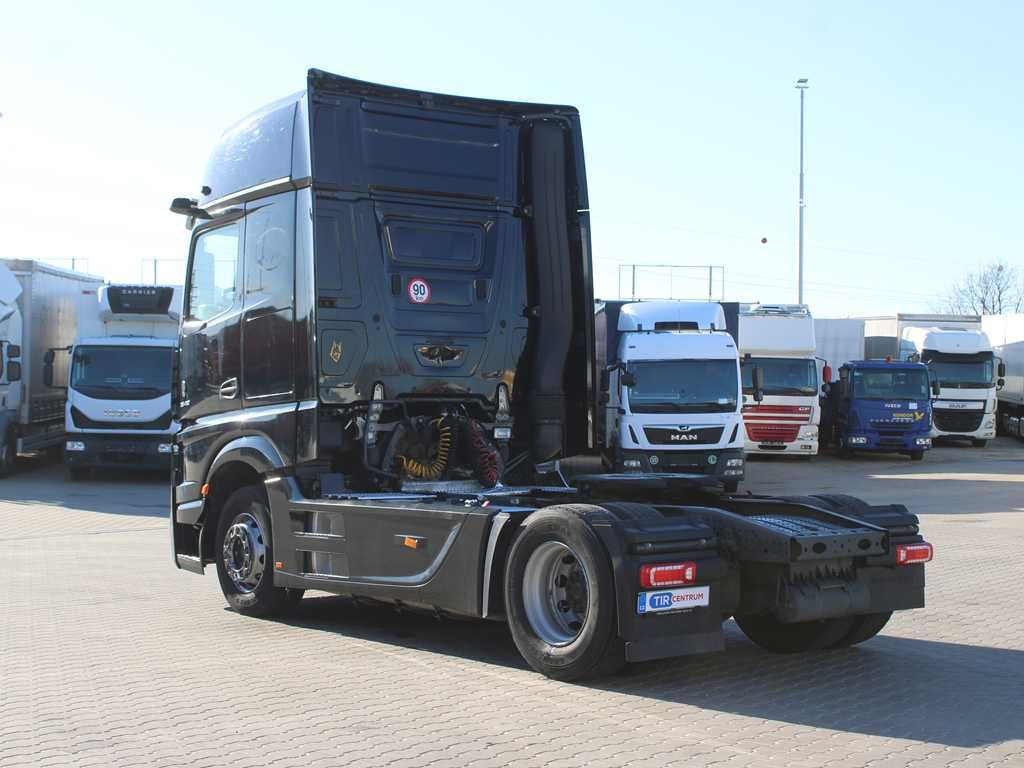 Mercedes-Benz Actros 1848, EURO 6, NAVIGATION, GIGA SPACE Mercedes-Benz Actros 1848, EURO 6, NAVIGATION, GIGA SPACE - Tracteur routier: photos 4 Mercedes-Benz Actros 1848, EURO 6, NAVIGATION, GIGA SPACE Mercedes-Benz Actros 1848, EURO 6, NAVIGATION, GIGA SPACE - Tracteur routier: photos 4