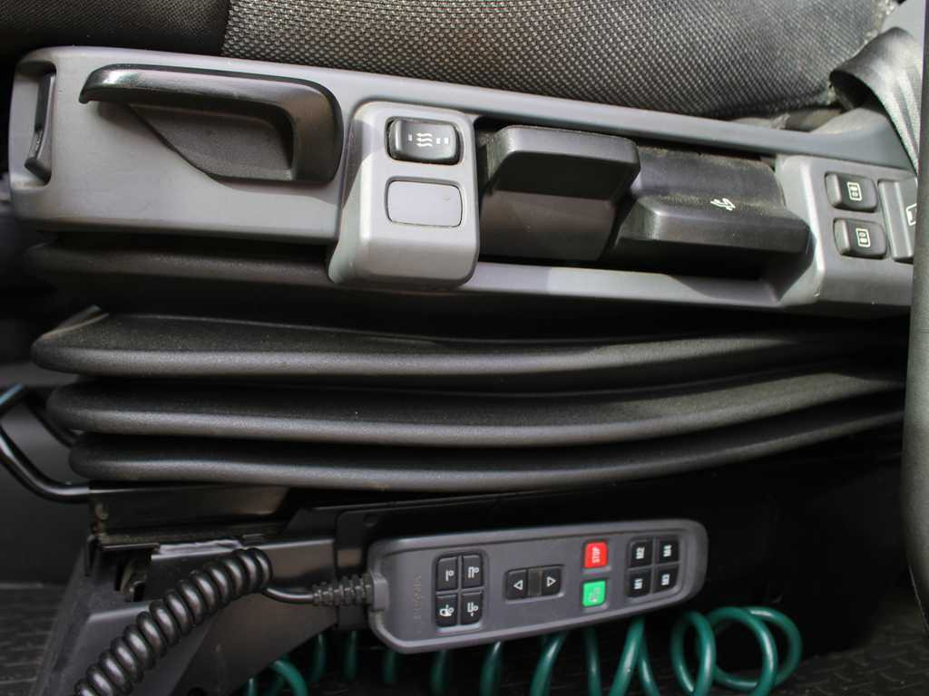 Tracteur routier Scania R490, EURO 6, RETARDER: photos 7 Tracteur routier Scania R490, EURO 6, RETARDER: photos 7