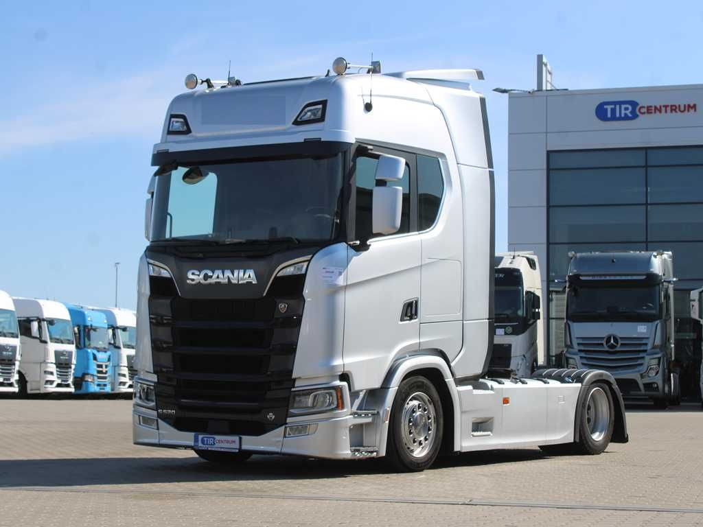 Tracteur routier Scania S520, LOWDECK, RETARDER, NAVIGATION: photos 1