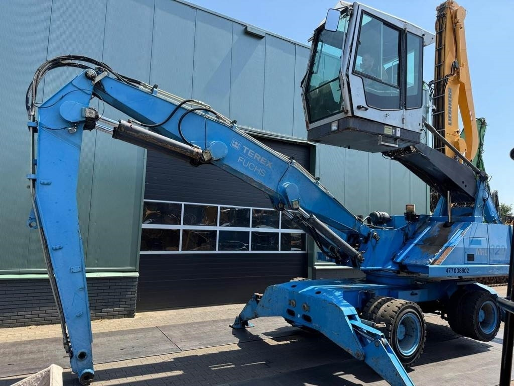 Fuchs MHL 320 - Pelle de manutention: photos 4 Fuchs MHL 320 - Pelle de manutention: photos 4