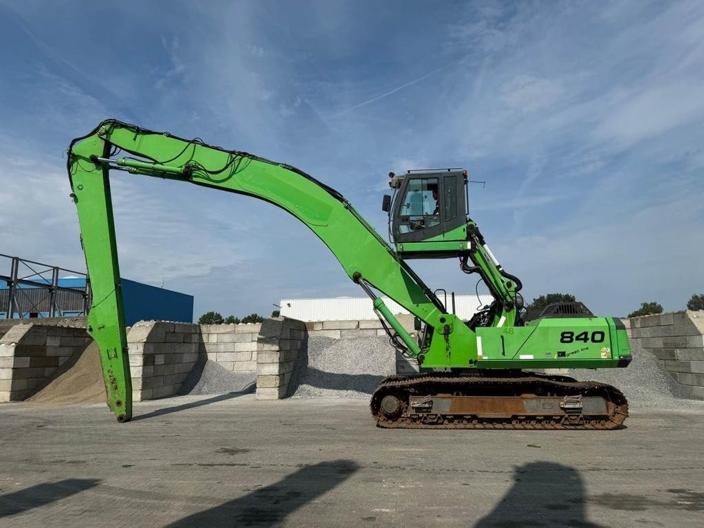 Sennebogen 840R - Pelle de manutention: photos 1 Sennebogen 840R - Pelle de manutention: photos 1