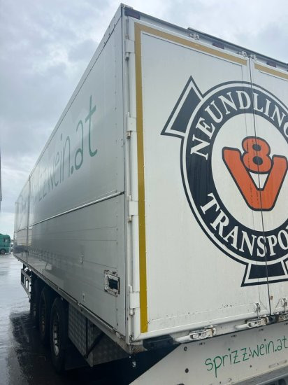Ackermann PS-F 24/13, Getränkeauflieger - Semi-remorque pour le transport de boissons: photos 4 Ackermann PS-F 24/13, Getränkeauflieger - Semi-remorque pour le transport de boissons: photos 4