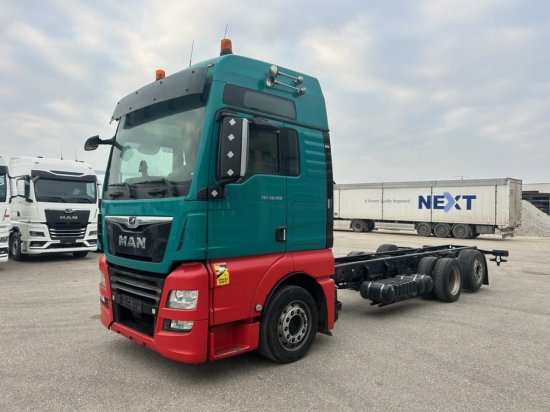 MAN TGX 26.500 XXL, 6x2, Jumbo, Liftachse, Intarder, Euro6, Full-Air - Châssis cabine: photos 1 MAN TGX 26.500 XXL, 6x2, Jumbo, Liftachse, Intarder, Euro6, Full-Air - Châssis cabine: photos 1