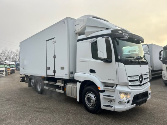 Mercedes-Benz Actros 2546, Euro6, Thermoking T 1000R, LBW-BÄR, Liftachse - Camion frigorifique: photos 1 Mercedes-Benz Actros 2546, Euro6, Thermoking T 1000R, LBW-BÄR, Liftachse - Camion frigorifique: photos 1
