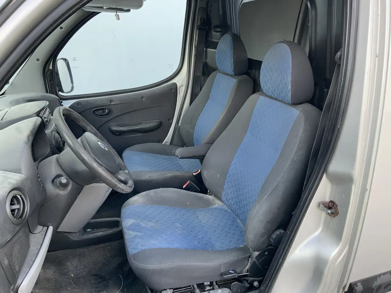 Fiat Doblo 1.3 MultiJet Basis Marge Geen BTW Export - Fourgonnette: photos 4 Fiat Doblo 1.3 MultiJet Basis Marge Geen BTW Export - Fourgonnette: photos 4