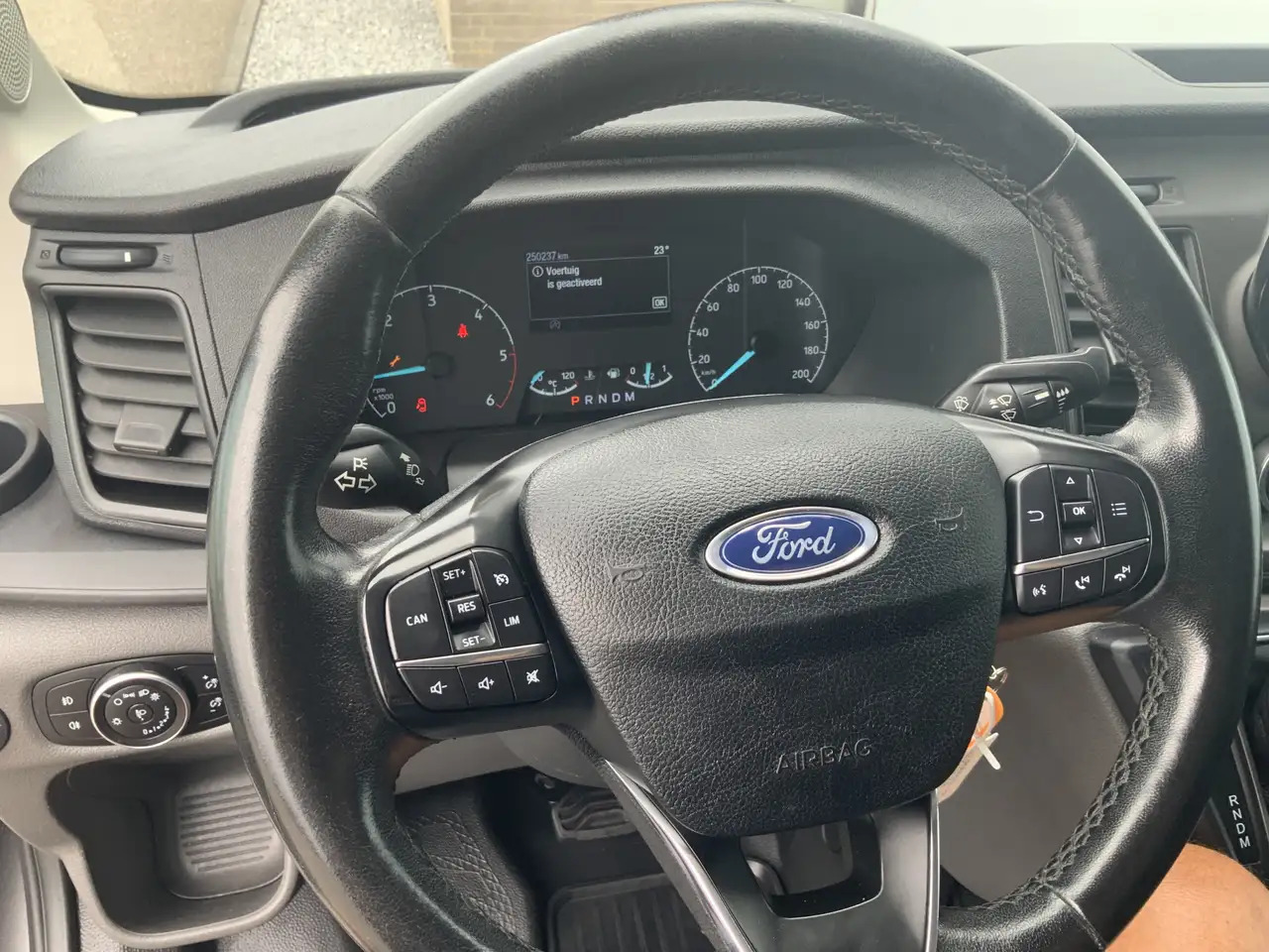 Ford Transit 350 2.0 TDCI L3H2 EXPORT !! Koel vries Automaat Tr - Utilitaire frigorifique: photos 5 Ford Transit 350 2.0 TDCI L3H2 EXPORT !! Koel vries Automaat Tr - Utilitaire frigorifique: photos 5