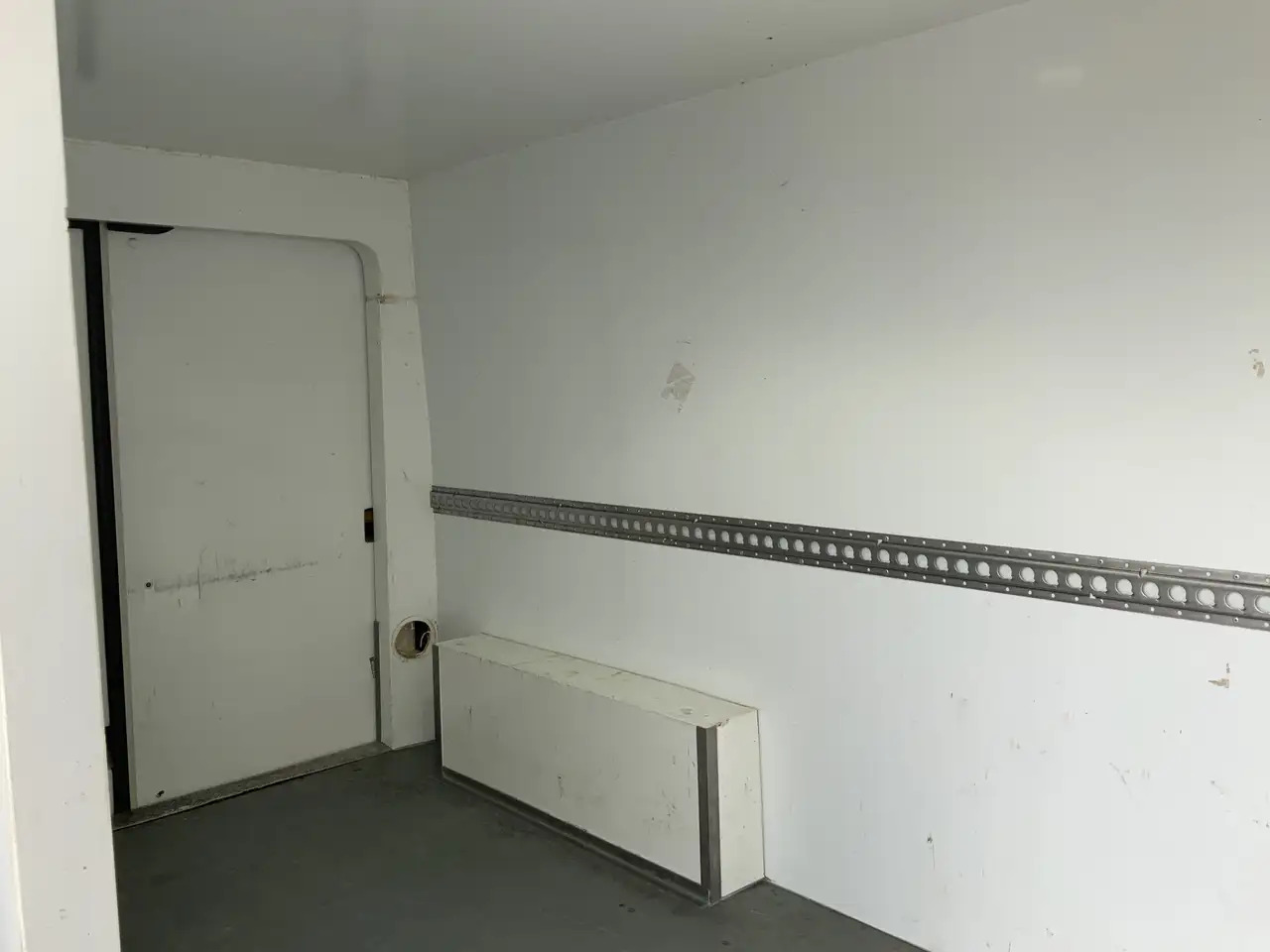 Ford Transit 350 2.0 TDCI L3H2 Trend Koelauto & Vries Automaat - Fourgon utilitaire: photos 5 Ford Transit 350 2.0 TDCI L3H2 Trend Koelauto & Vries Automaat - Fourgon utilitaire: photos 5