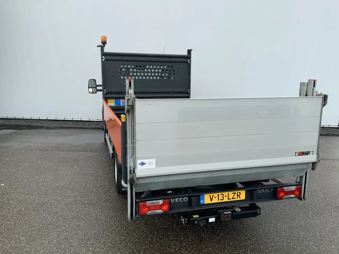 Iveco Daily 35C14 2.3 375 Pick Up & LaadLift Airco Navi Trekha - Utilitaire plateau: photos 3 Iveco Daily 35C14 2.3 375 Pick Up & LaadLift Airco Navi Trekha - Utilitaire plateau: photos 3