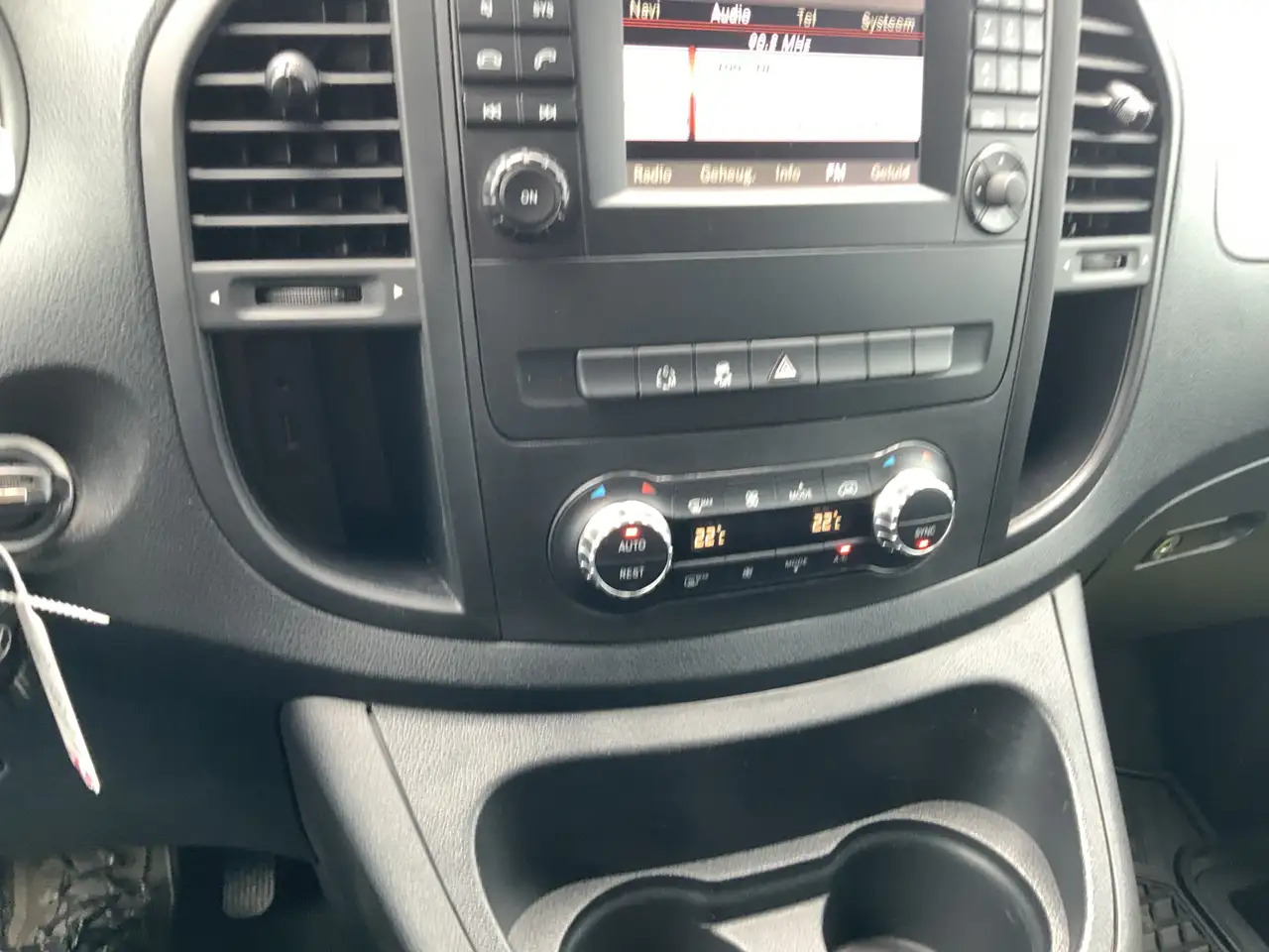 Mercedes-Benz Vito 116 CDI Lang Automaat Airco Cruise Camera Trekhaak - Fourgon utilitaire: photos 5 Mercedes-Benz Vito 116 CDI Lang Automaat Airco Cruise Camera Trekhaak - Fourgon utilitaire: photos 5