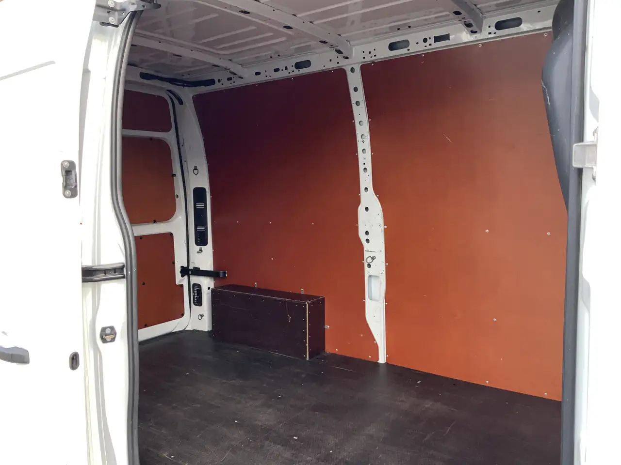 Fourgon utilitaire Nissan NV400 2.3 dCi L2H2 Optima L2H2 Airco Cruise Trekhaak 250: photos 19