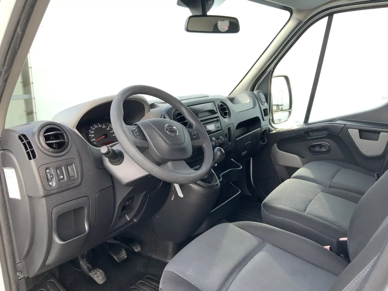 Fourgon utilitaire Nissan NV400 2.3 dCi L2H2 Optima L2H2 Airco Cruise Trekhaak 250: photos 6