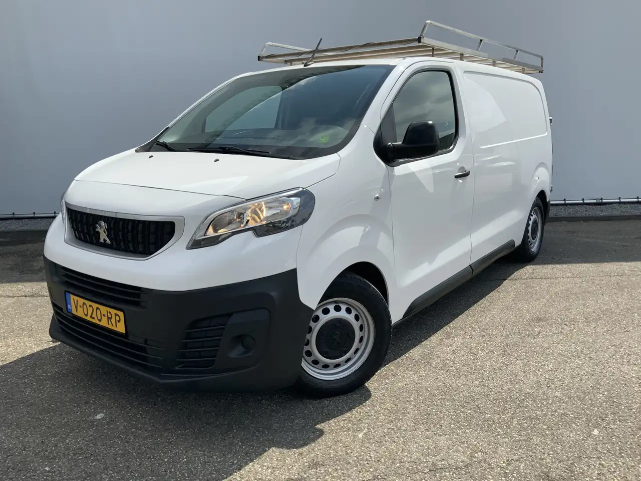 Fourgon utilitaire Peugeot Expert glazenwasser 226S 1.6 BlueHDI 115 Inbouw 530 liter: photos 1