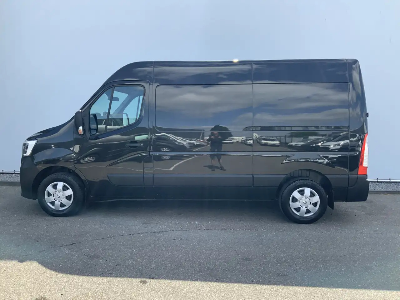 Renault Master T35 2.3 dCi 135 L2H2 Airco Cruise 3 Zits Camera Eu - Fourgon utilitaire: photos 3 Renault Master T35 2.3 dCi 135 L2H2 Airco Cruise 3 Zits Camera Eu - Fourgon utilitaire: photos 3