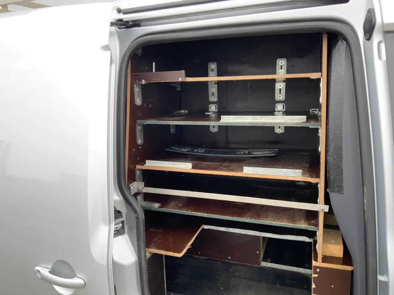 Fourgonnette Volkswagen Caddy 1.6 TDI Airco Imperiaal Trekhaak 1400 kg navi Crui: photos 15