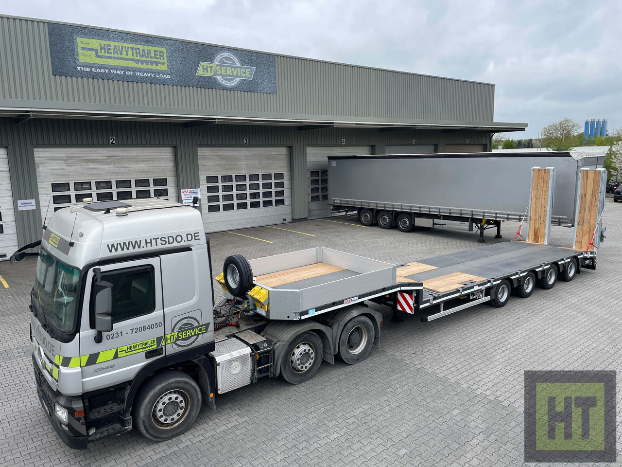 Faymonville MAX Trailer 4-Achs-Tele-Semi-Rampen-nachlaufgelenkt - Semi-remorque surbaissé: photos 4 Faymonville MAX Trailer 4-Achs-Tele-Semi-Rampen-nachlaufgelenkt - Semi-remorque surbaissé: photos 4