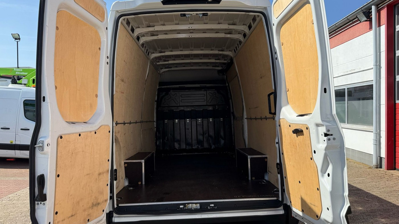 Iveco Daily 35S14 Transporter Kastenwagen L3H2 - Fourgon utilitaire: photos 5 Iveco Daily 35S14 Transporter Kastenwagen L3H2 - Fourgon utilitaire: photos 5