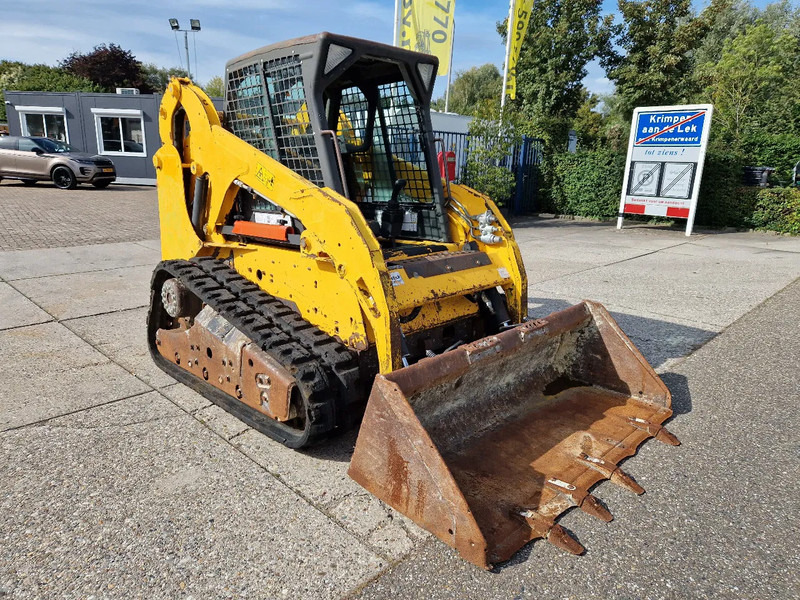 Bobcat T190 rupsschranklader - Chargeuse compacte sur chenilles: photos 2 Bobcat T190 rupsschranklader - Chargeuse compacte sur chenilles: photos 2