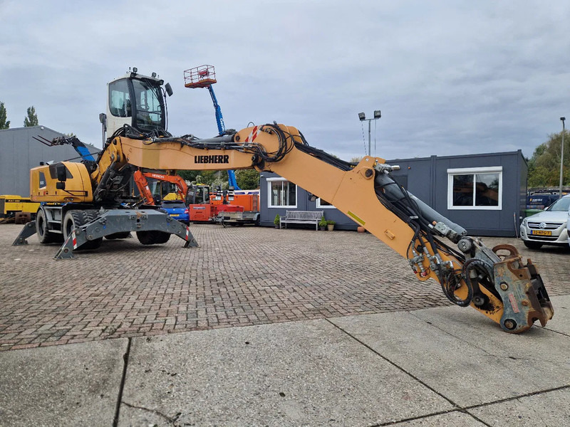 Liebherr A 920 Litronic - Pelle de manutention: photos 4 Liebherr A 920 Litronic - Pelle de manutention: photos 4