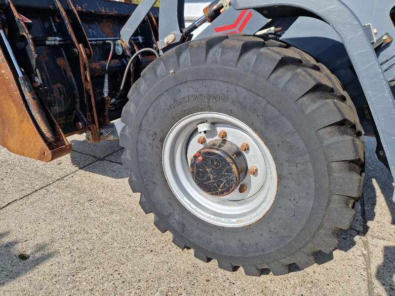 Chargeuse sur pneus Yanmar / Terex TL80 in nette staat 2017: photos 14