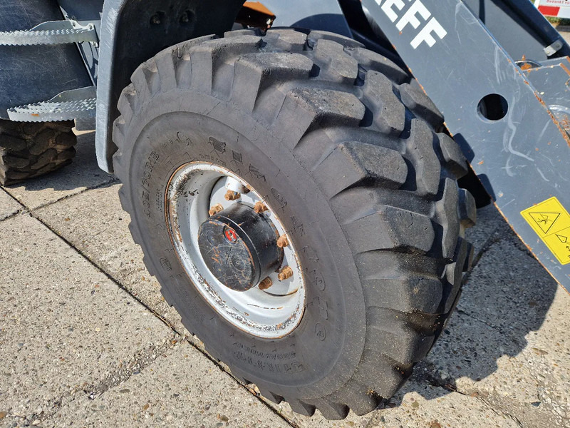 Chargeuse sur pneus Yanmar / Terex TL80 in nette staat 2017: photos 16