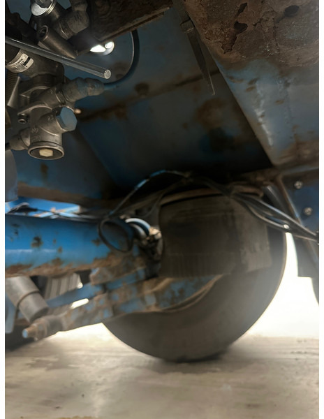 Semi-remorque porte-conteneur/ Caisse mobile ASCA 20 ft bi-train: photos 8 Semi-remorque porte-conteneur/ Caisse mobile ASCA 20 ft bi-train: photos 8