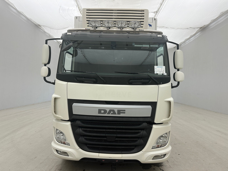 DAF CF 330 - 6x2* - Camion frigorifique: photos 2 DAF CF 330 - 6x2* - Camion frigorifique: photos 2