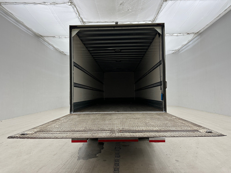 DAF CF 330 - 6x2 - Camion fourgon: photos 5 DAF CF 330 - 6x2 - Camion fourgon: photos 5