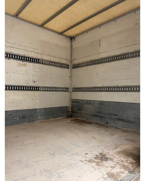 Iveco 120E17 - Camion fourgon: photos 4 Iveco 120E17 - Camion fourgon: photos 4