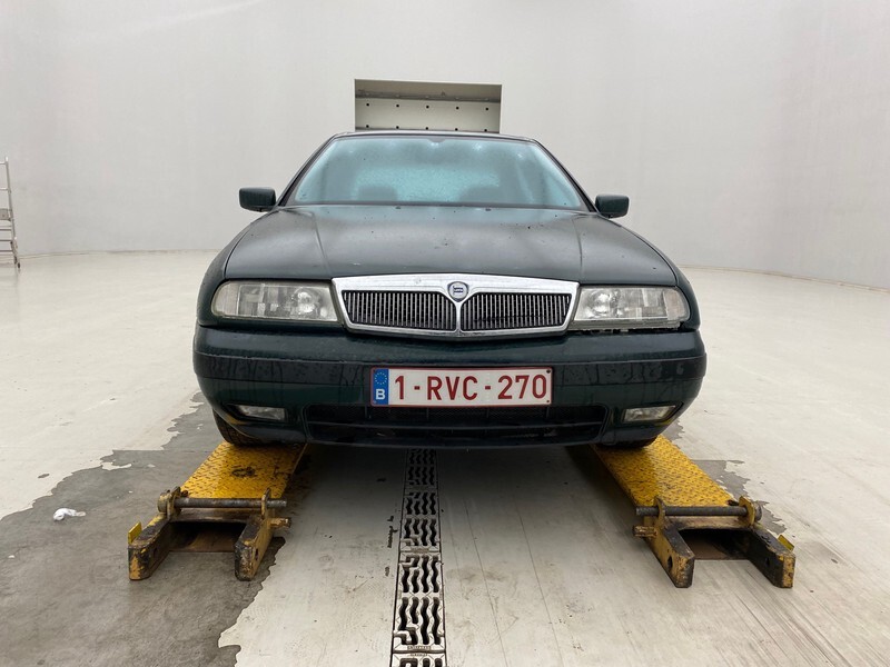 Lancia Kappa* - Voiture à hayon: photos 2 Lancia Kappa* - Voiture à hayon: photos 2