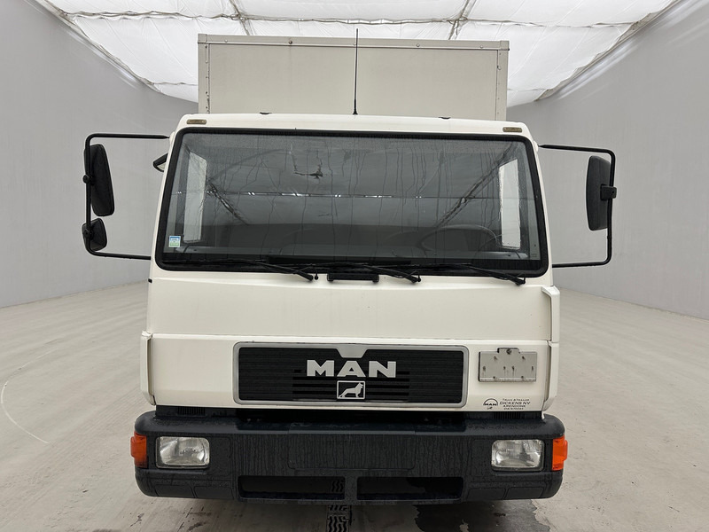 MAN 8.163 - Camion fourgon: photos 2 MAN 8.163 - Camion fourgon: photos 2