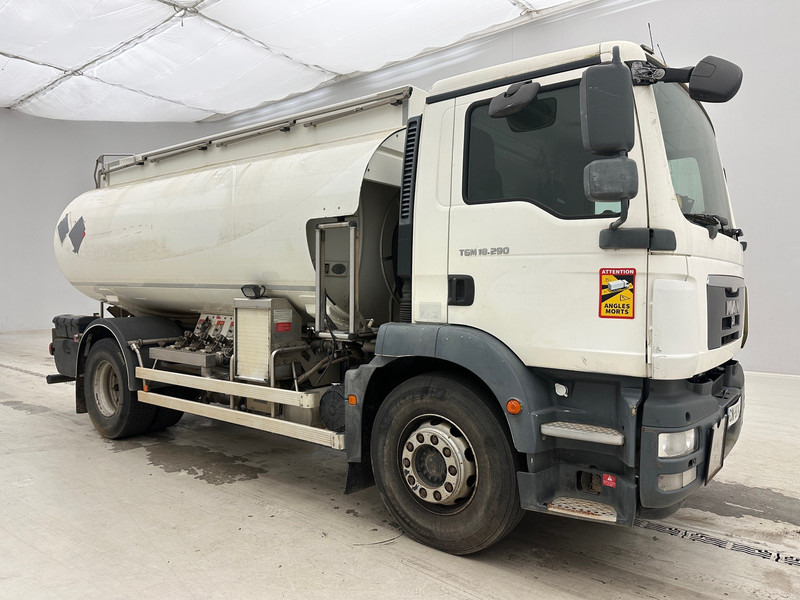 MAN TGM 18.290 - 4x2 - Camion citerne: photos 3 MAN TGM 18.290 - 4x2 - Camion citerne: photos 3