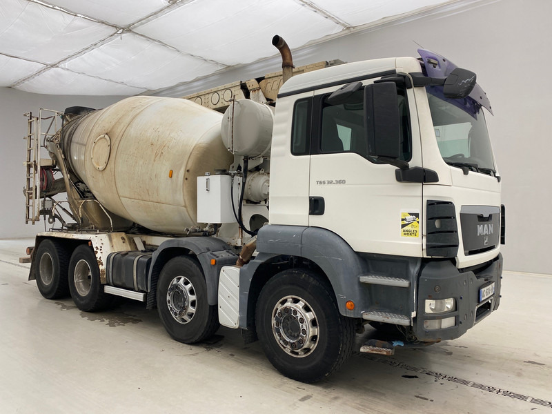 MAN TGS 32.360 - 8x4 - Camion malaxeur: photos 3 MAN TGS 32.360 - 8x4 - Camion malaxeur: photos 3