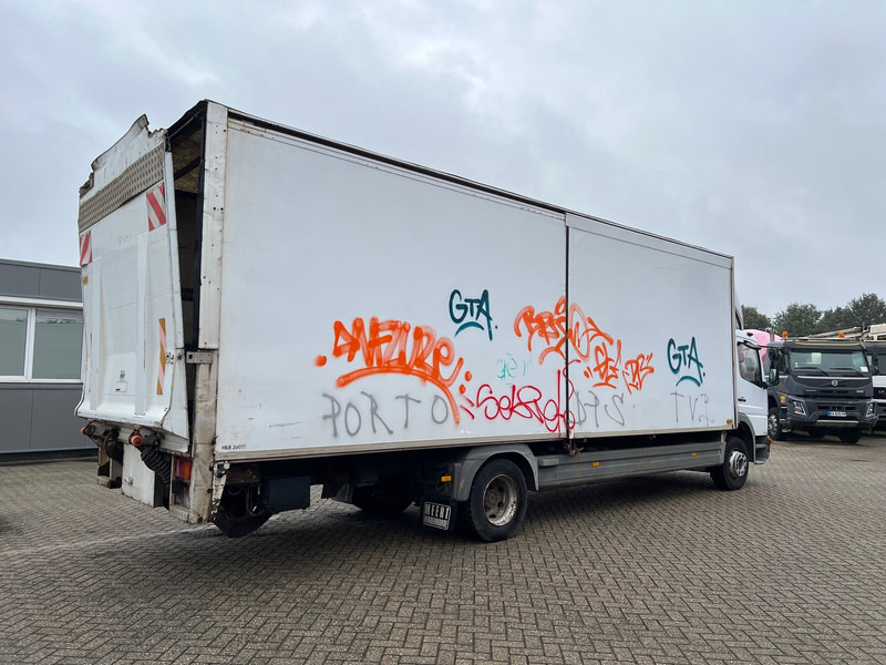 Mercedes-Benz Atego 1223 - Camion fourgon: photos 4 Mercedes-Benz Atego 1223 - Camion fourgon: photos 4