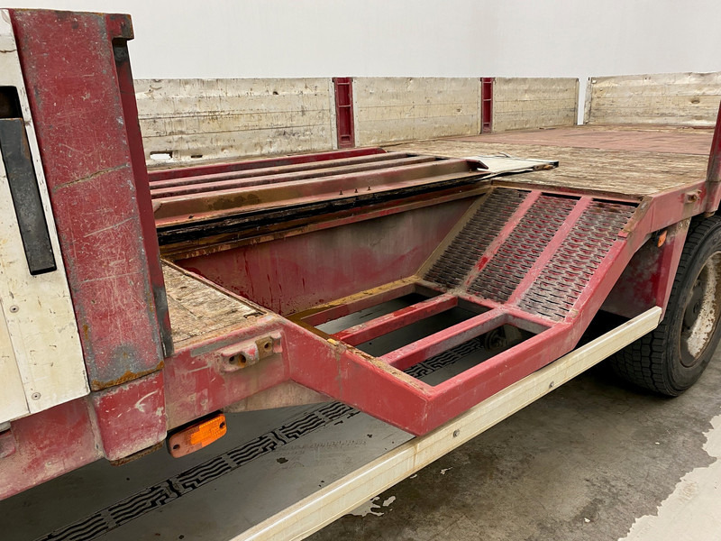 Mercedes-Benz Atego 1828 - Camion plateau, Camion grue: photos 5 Mercedes-Benz Atego 1828 - Camion plateau, Camion grue: photos 5