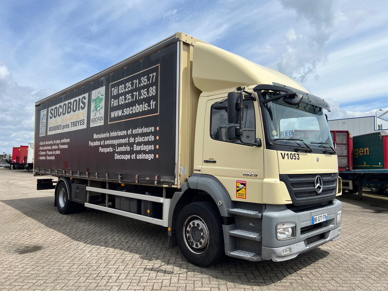 Mercedes-Benz Axor 1828 - Camion à rideaux coulissants: photos 3 Mercedes-Benz Axor 1828 - Camion à rideaux coulissants: photos 3