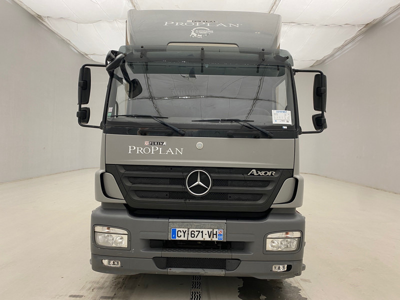 Mercedes-Benz Axor 1833* - Camion fourgon: photos 2 Mercedes-Benz Axor 1833* - Camion fourgon: photos 2