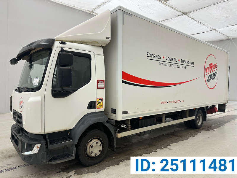 Renault D12 - Camion fourgon: photos 1 Renault D12 - Camion fourgon: photos 1