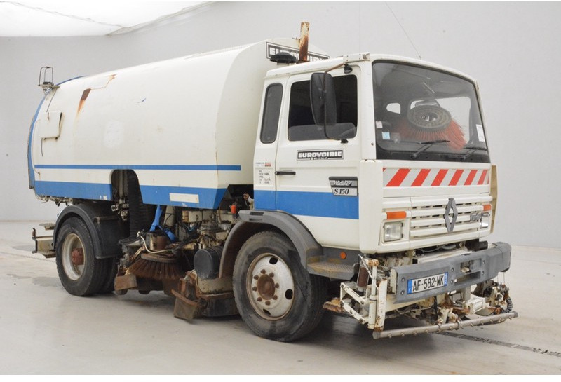 Renault Midliner S150 - RHD* - Balayeuse de voirie: photos 3 Renault Midliner S150 - RHD* - Balayeuse de voirie: photos 3